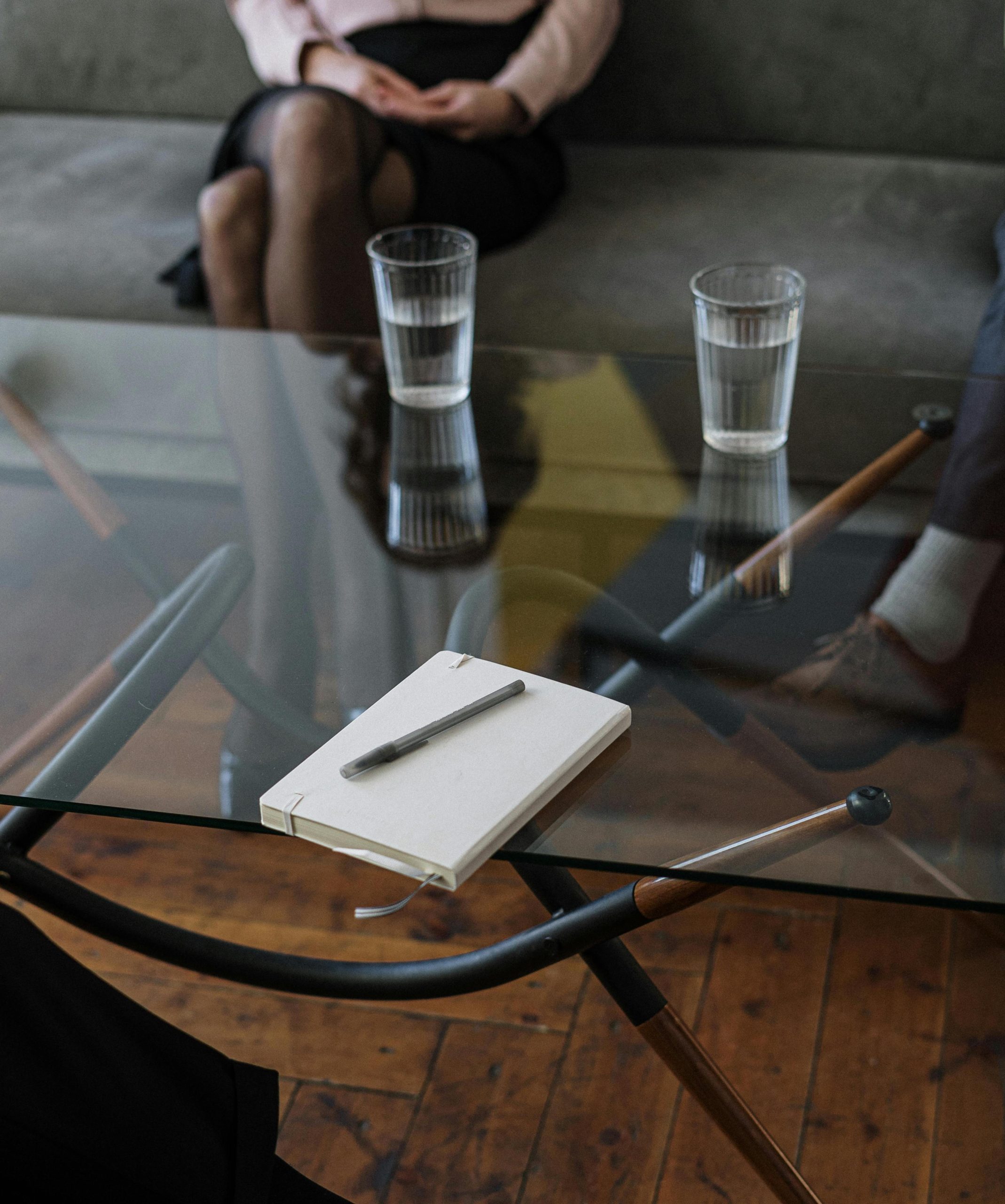 Paciente en tratamiento psicológico gracias a los servicios de psicología de David Montesa