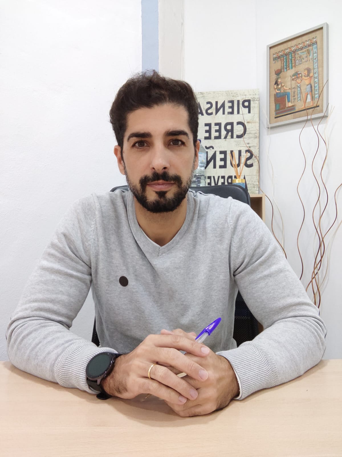 David Montesa, psicólogo y fundador de Momentum Psicología, reserva tu cita de terapia en valencia